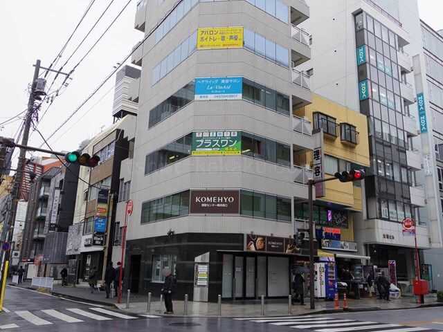 プラスワン横浜店 外観